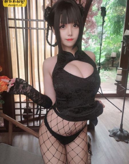 调教私奴狠狠惩罚打屁股_超清电影完整版
