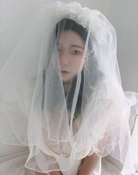 亚洲日产乱码一二三区_快播高清无删减WWW
