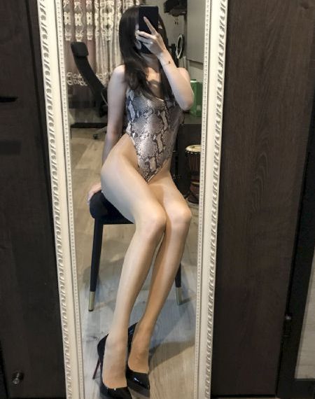 亚洲婷婷开心色四房播播_高清在线观看电视