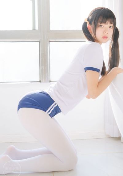 日本学生扒裙子打光屁股网站_国产剧免费观看