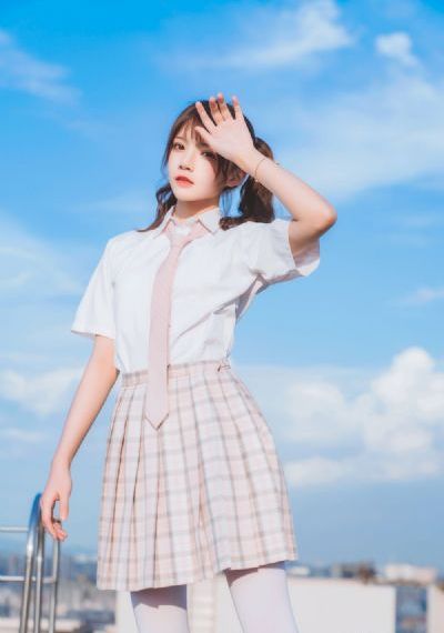 我在开会他在下添的好爽电影_国产剧HD高清在线观看