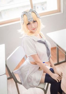 曰批免费40分钟免费观看_1080P免费全集观看