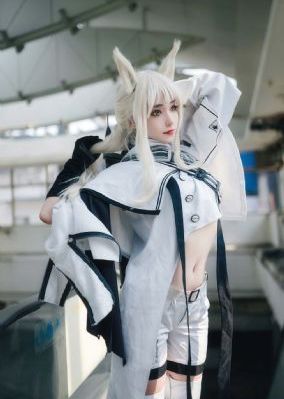 日产精品一卡2卡三卡4乱码_720在线观看完整版